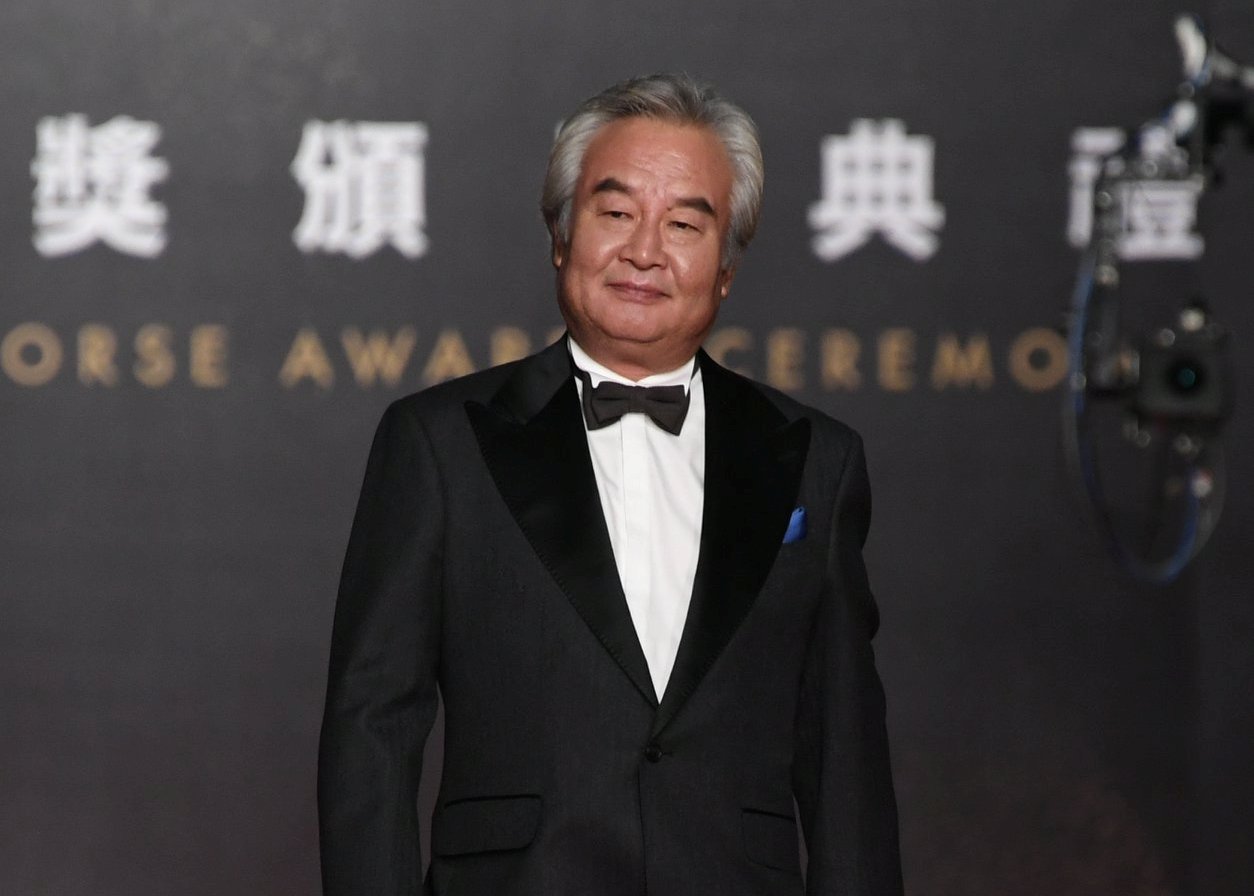 中國電影演員涂們在頒獎時提到「中國台灣」、「兩岸一家親」等語，也掀起政治討論。