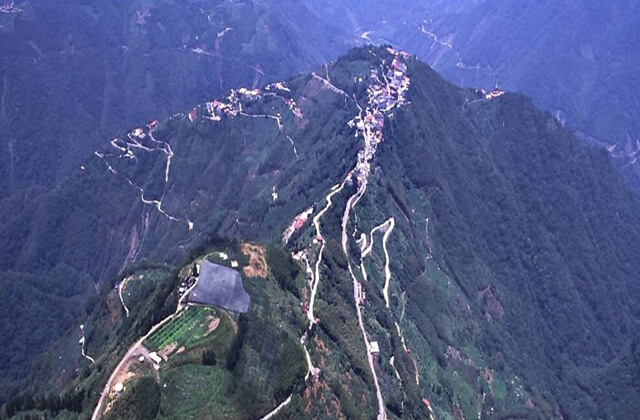 台灣山區常見的景象。