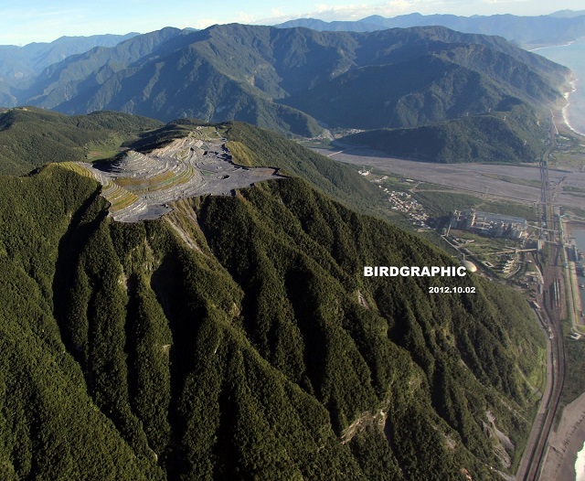 台泥金昌石礦──勇士山。