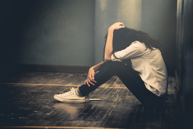 權勢性侵的受害者除了承受身心傷害之外，更會感到關係背叛、人我信任崩塌，甚至因為主流道德的綁架產生罪咎。