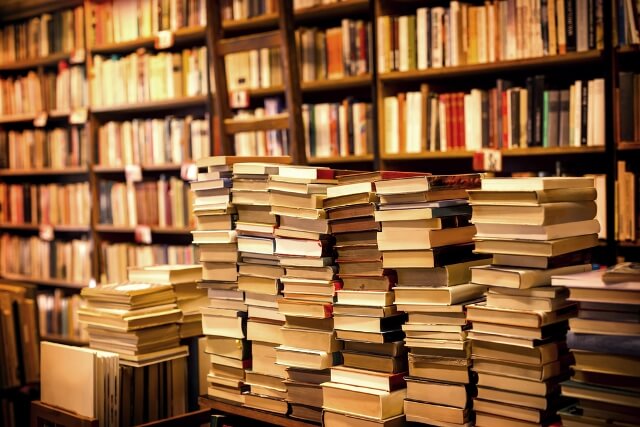 無論200本、300本、500本，對愛書人來說都永遠不夠。
