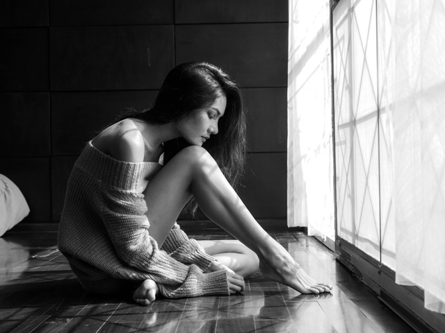 女性展現這些傳統父權下的形象，究竟是在取悅父權、還是成就自己呢？