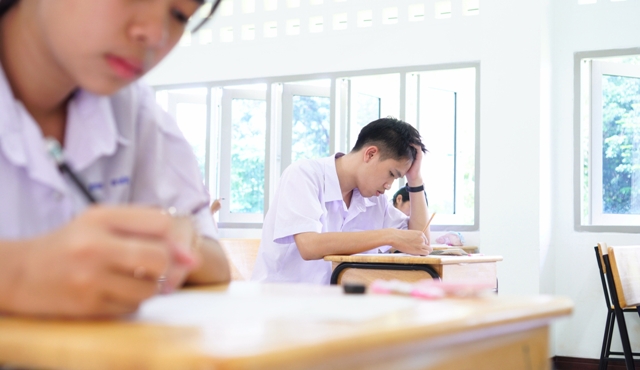首屆適用新課綱的學生將於一年後面臨升學，如何避免108課綱淪為富有家庭與明星高中的獨有利器，為當前教育現場亟需改善與正視的問題。