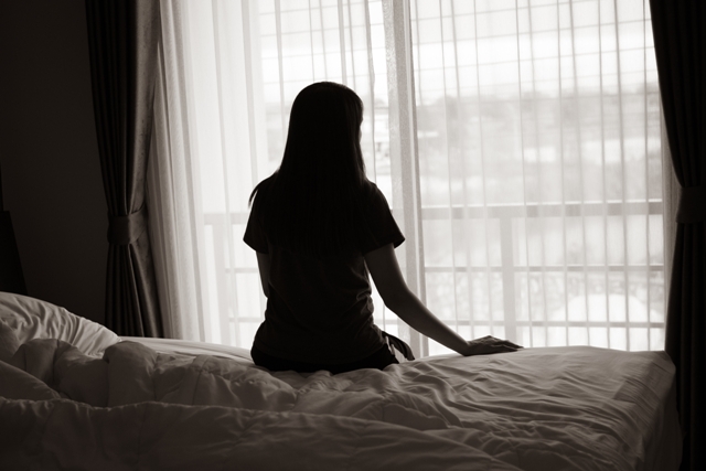 日本女性長期在心底壓抑了對母親的怨恨，一旦打開潘朵拉盒子以後，長期積累的負面感情猶如岩漿噴出地表，會一下子爆發出來，不可收拾。