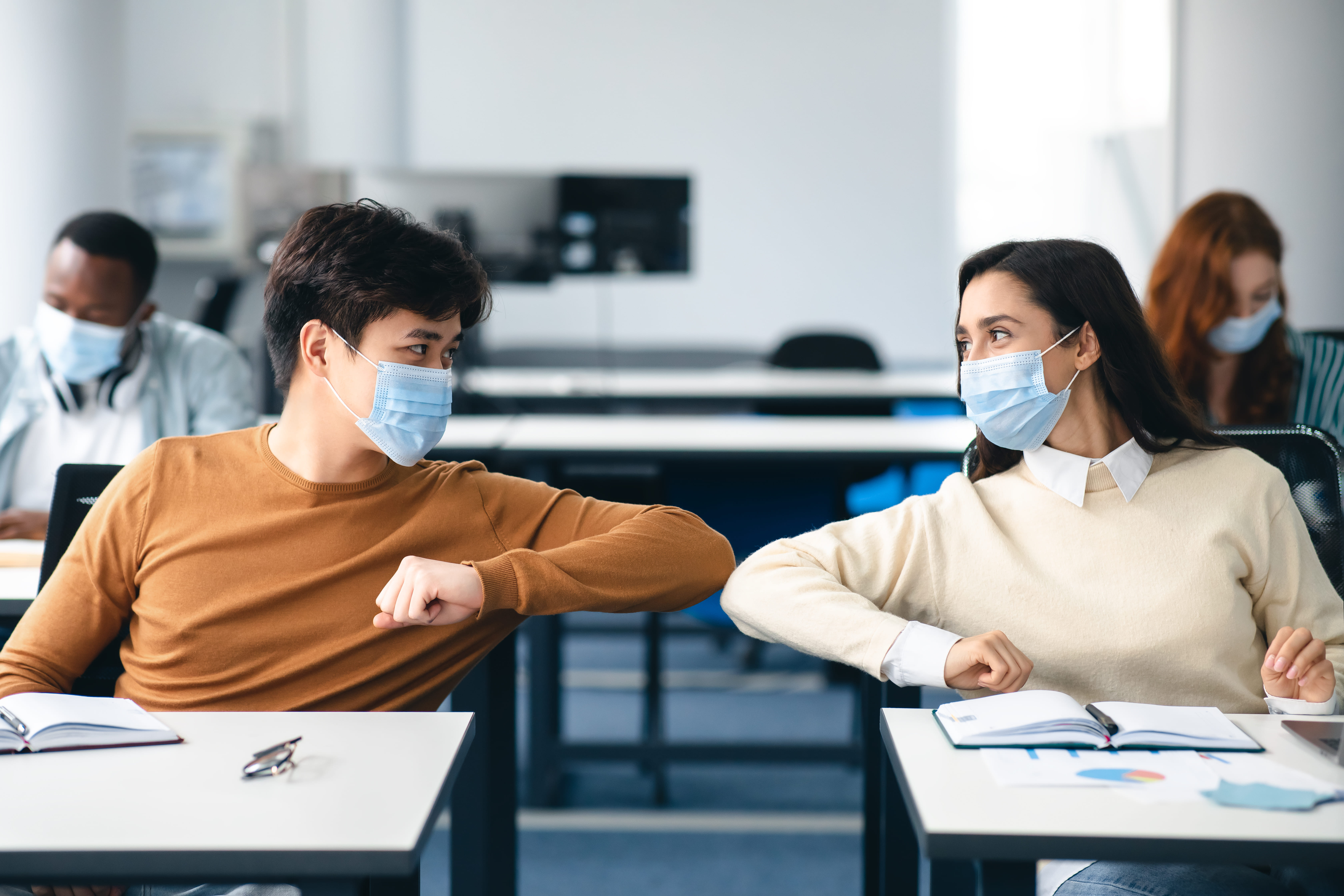 除了做好勤洗手在內的所有生理防護措施之外，也需提早預備好我們自己心理層面的防疫量能。