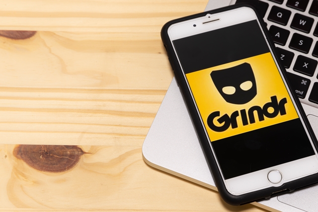 Grindr是全世界最知名的同志交友軟體，卻也是種族、年齡與身體歧視的溫床。使用者更容易將這些歧視歸類為「偏好」並將其合理化。