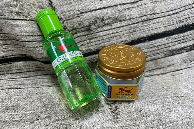 印尼白樹油與虎標萬金油配方中，都含有白千層的精油。白千層是台灣常見的樹木，也是我們跟東南亞之間奇妙且特殊的連結。