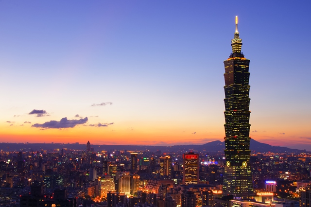 如果台灣能把握機會，利用數據新經濟創出發展新方向，不只能為己方帶動經濟新機，亦能在盟友國家協作和支援下，強化台灣於亞洲區內的策略性經濟地位，必然同時有助自身的地緣政治上的穩定。