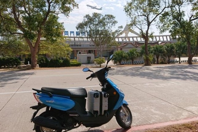 從來沒去過台灣哪個離島的我打開機票網站，用5分鐘選了一個島嶼，買了7天後的優惠機票，接著花了不到半小時訂旅館、租車。我的金門之旅就這樣決定了。