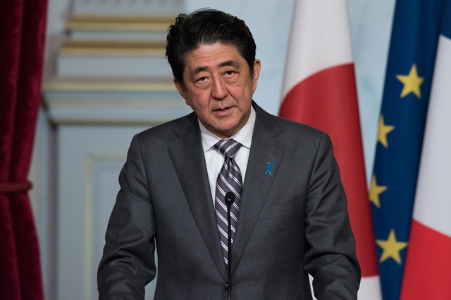 日本前首相安倍晉三去世後，台灣民眾應該關注日本右翼的歷史脈絡和社會結構。事實上，統一教和其思想在自民黨內仍保有影響力。