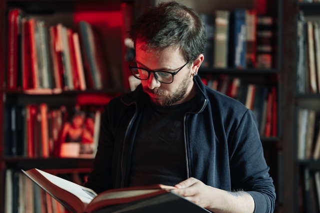 選舉候選人更應務實地面對問題，提出改善國教環境的具體作法，透過教育政見的競爭與論辯，優化國教工作者勞動條件，維護學生受教權，帶動教育進步。