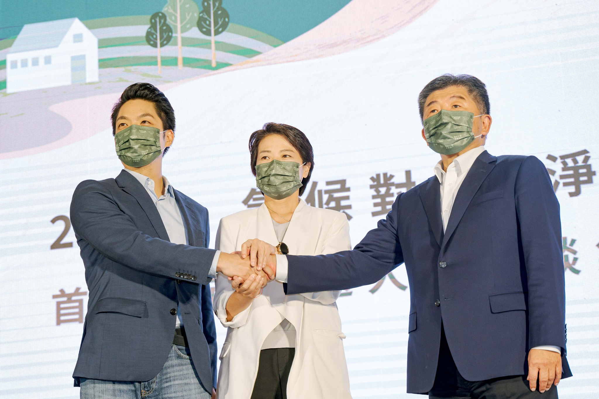新的一年，台北邁向淨零之都的步伐還有多遠？左依次為蔣萬安、黃珊珊、陳時中參加「氣候治理，淨零台北」活動論壇。