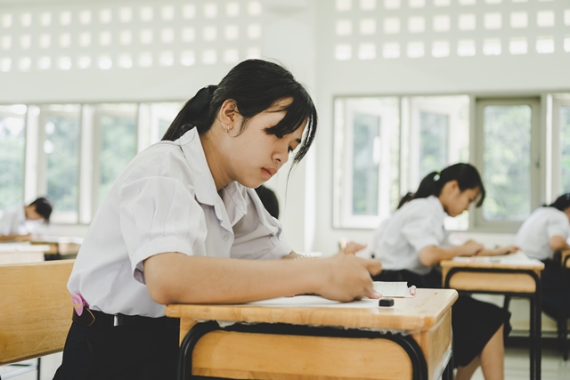 ChatGPT在大多數領域的表現都能超越人類。GPT-4就像一個多主修又跨語言的名校大學生，面對這些衝擊，我們的孩子需要怎麼樣的教育？
