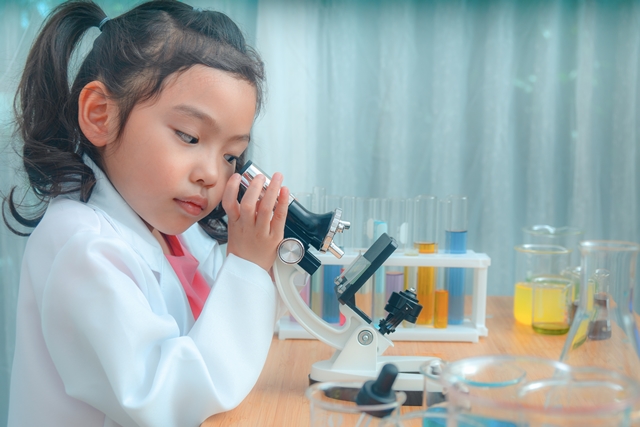 學科學的目的，不是要成為科學家或是工程師，而是學習科學家的精神。