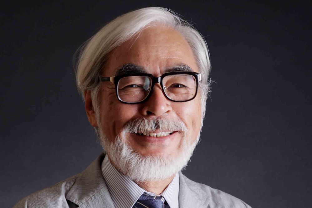 日本吉卜力工作室推出宮崎駿動畫《君たちはどう生きるか》（你想活出怎樣的人生）雖然毫無宣傳，上映4天的票房收入達21.4億元日幣，吸引135萬影迷，立刻登上當週票房冠軍。