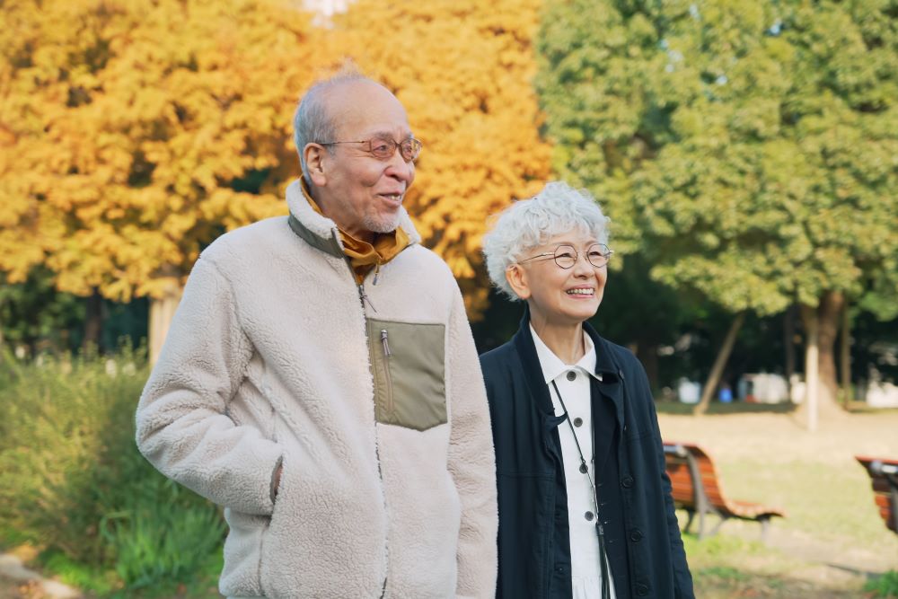 透過眾人討論老後議題，重建傳統社區中的鄰里關係，才是日本賦予照護機構的期待。