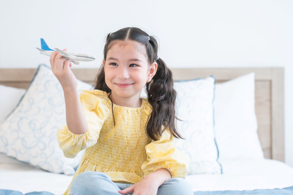 誰說女生不能對航太科學、超音速飛機的設計，甚至像幽浮這類的超自然話題感興趣？