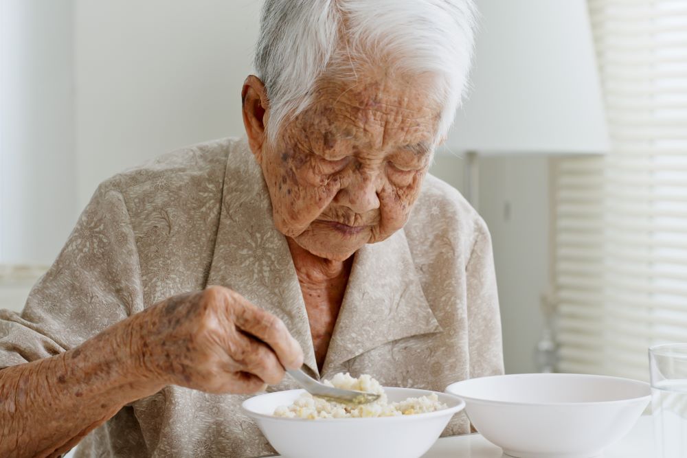 民以食為天，到人生最後都能從口中吃到喜歡食物的幸福，讓人在精神與社會面上都能獲得滿足感。