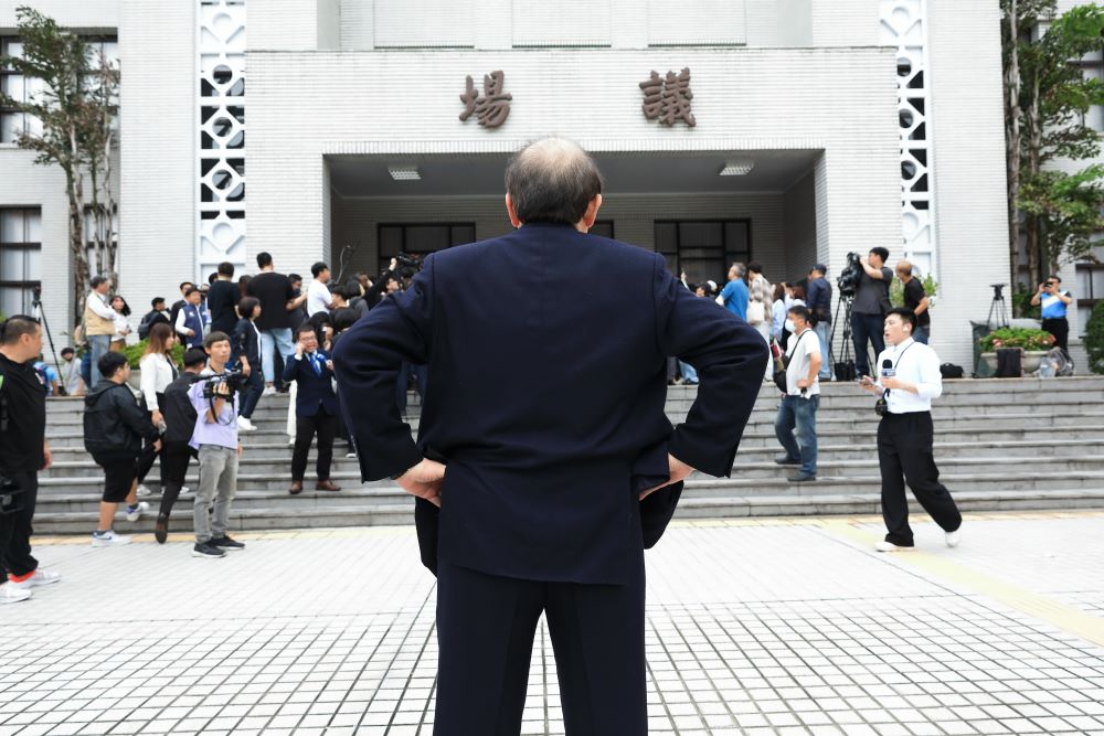 前陣子的「國會改革法案」，包含《立法院職權行使法》以及《刑法》的修法，被認為能強化國會的權力。圖為民進黨立院黨團總召柯建銘。
