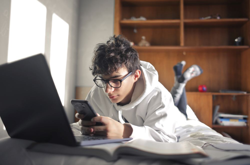 哥倫比亞大學、普林斯頓大學、柏克萊大學⋯⋯美國頂尖名校的新生，竟然連「一本書」都看不完？