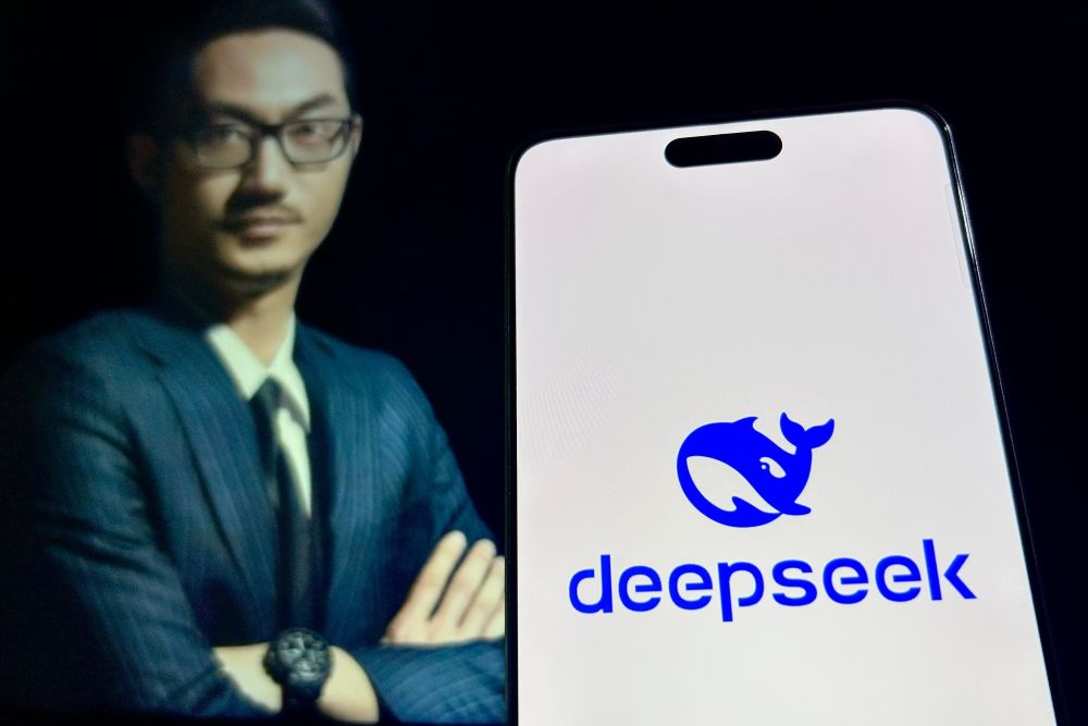 DeepSeek透過低成本、高效能的運營方式，並積極參與開源生態系，快速滲透全球市場，尤其在新興市場獲得優勢。台灣如何在AI算力競爭中獲利？