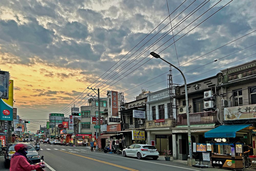 短短兩年，台南善化房價翻倍，2018年每坪13萬，2020年逼近35萬，台積電的擴廠，讓這座原本平凡的小鎮一夕之間成了房市熱區。