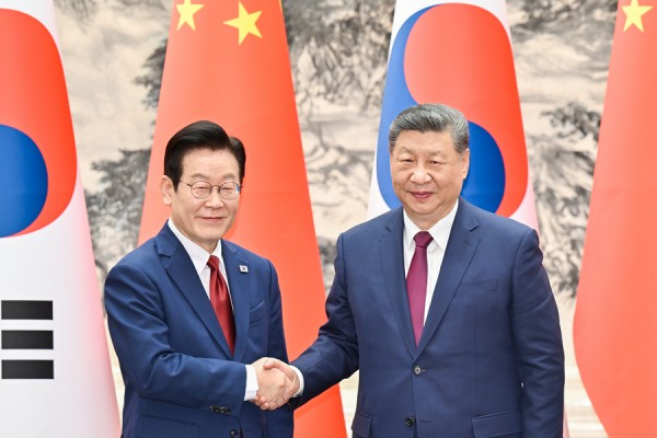 作為美方同盟的一員，李在明務實外交的最大挑戰，是如何細膩處理美中之間的微妙平衡關係，以及不引發川普政府的不滿。但倘若拿捏得宜，又能左右逢源，則台灣就必得提高警覺。